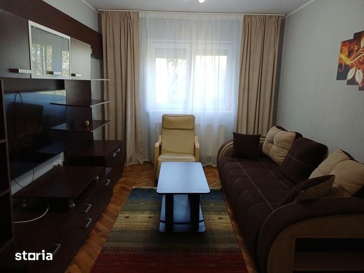Apartament cu 3 camere în Cazasu