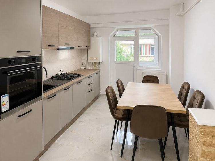 Apartament cu 2 camere decomandat în Obor