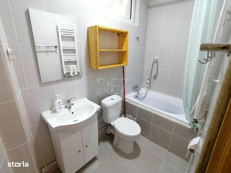 Apartament cu 8 camere decomandat, mobilat în Moșilor