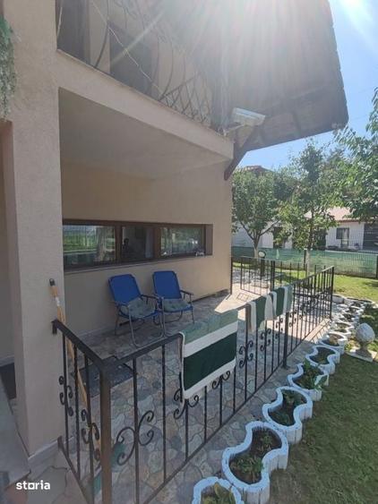 Casă cu 4 camere în Valea Borcutului