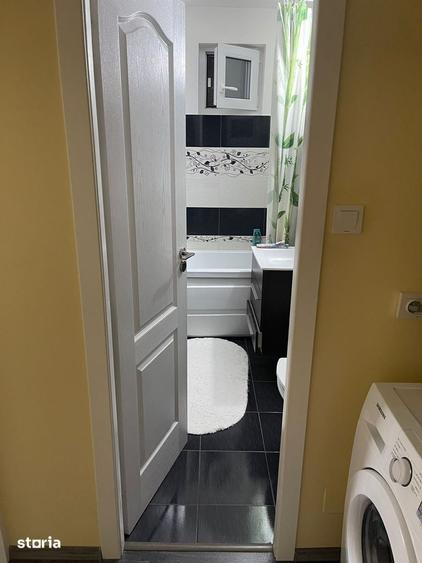Apartament cu 3 camere decomandat în Obcini