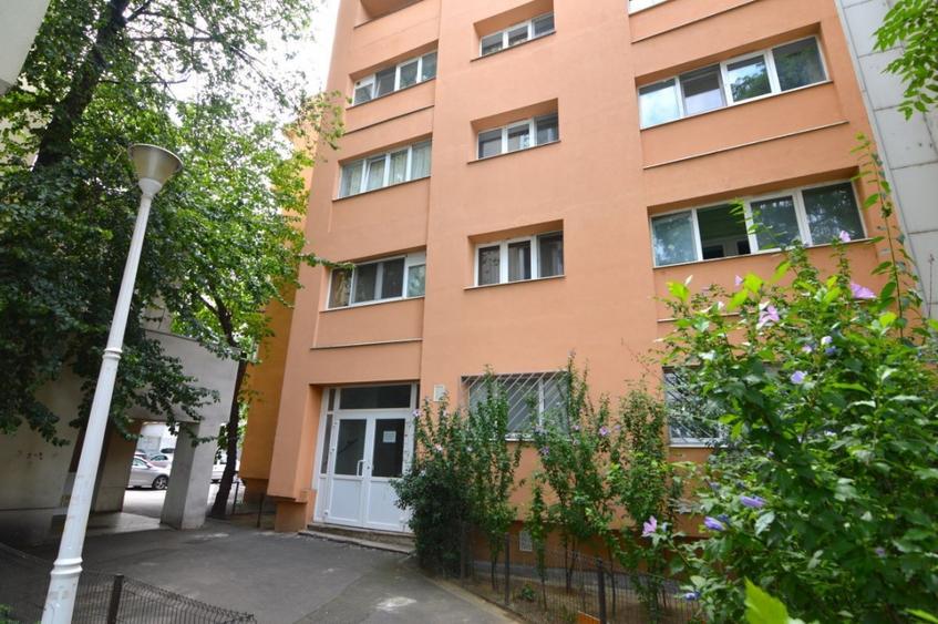 Apartament cu 2 camere semidecomandat în Dorobanți