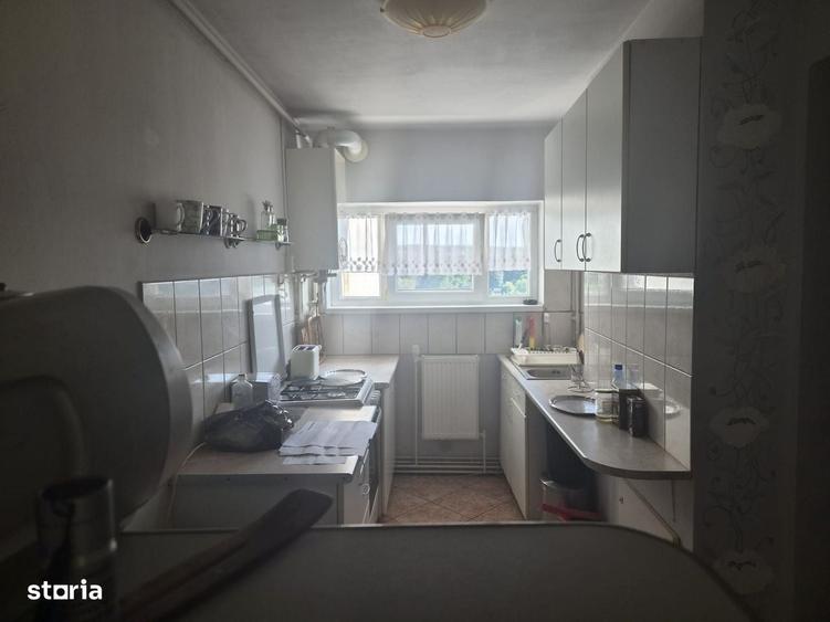Apartament cu 2 camere decomandat în Budai