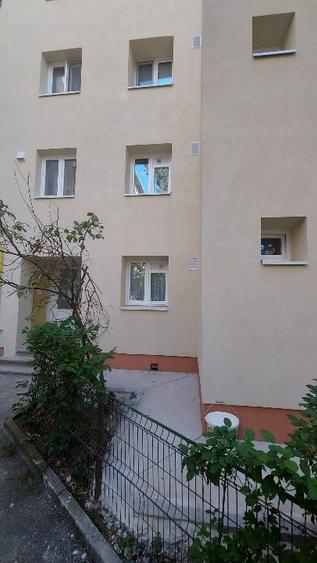 Apartament cu 3 camere decomandat, mobilat în Nicolae Grigorescu