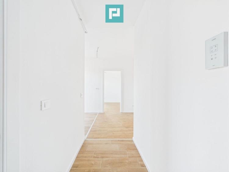 Apartament cu 2 camere semidecomandat în Aradului
