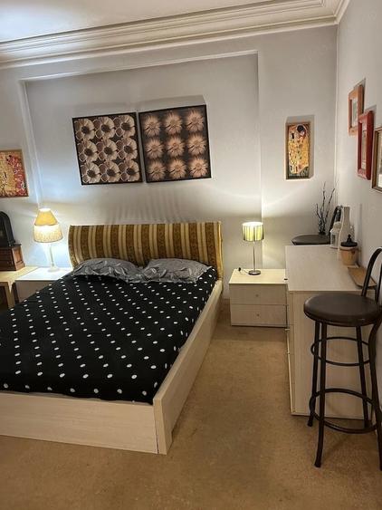 Apartament cu 3 camere decomandat, mobilat în Universitate