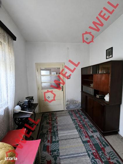 Casă cu 5 camere cu Teren 892 Mp în Aita Mare
