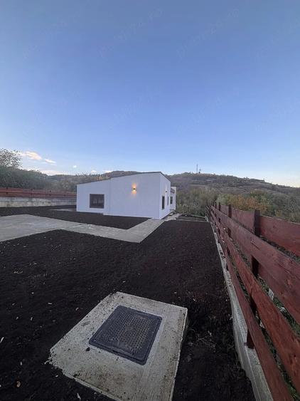 Casă cu Teren 500 Mp în Tomești