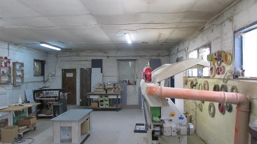 Spațiu comercial, de 278 mp, în Șoimuș