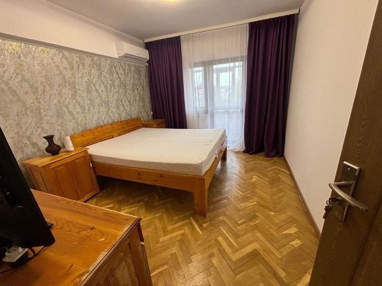 Apartament cu 2 camere decomandat în Independenței