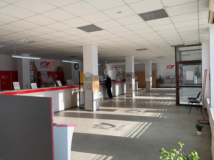 Spațiu comercial, de 450 mp, în Ultracentral