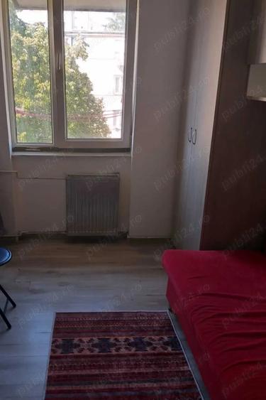Garsonieră decomandată în Medicină
