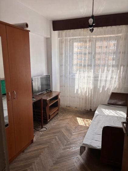 Apartament cu 4 camere decomandat în Nord