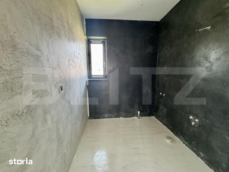Casă cu 4 camere cu Teren 528 Mp în Corunca