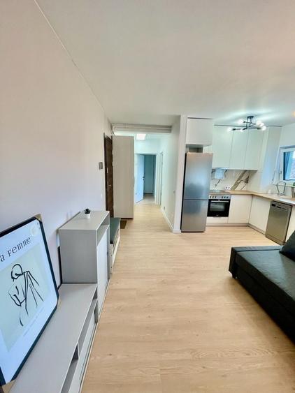Apartament cu 2 camere decomandat în Florești