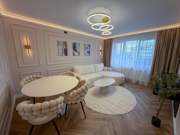 Apartament cu 2 camere decomandat, mobilat în Ultracentral