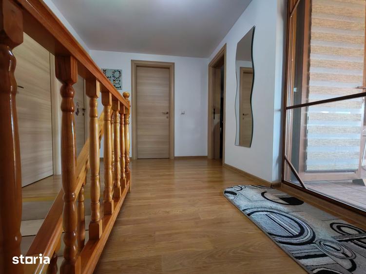 Casă cu 5 camere cu Teren 650 Mp în Topraisar