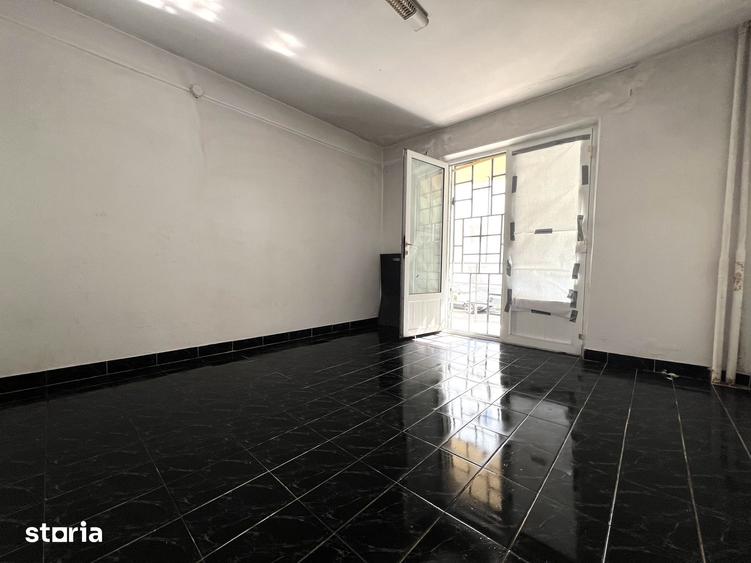 Spațiu comercial, de 40 mp, în Central