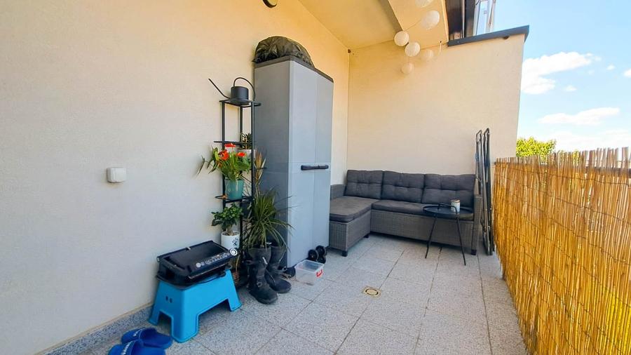 Apartament cu 2 camere semidecomandat, mobilat în Otopeni