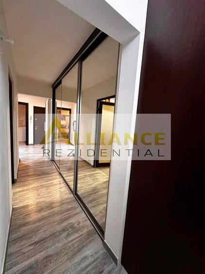 Apartament cu 3 camere decomandat, mobilat în Apărătorii Patriei