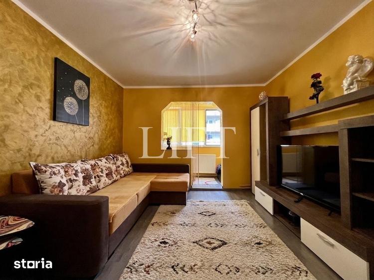 Apartament cu 3 camere în Florilor