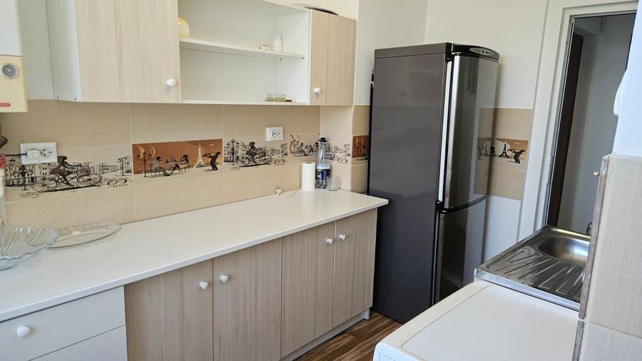Apartament cu 2 camere semidecomandat în Centrul Vechi