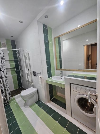 Apartament cu 2 camere semidecomandat, mobilat în Plopilor