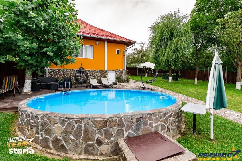 Casă cu 5 camere cu Teren 1700 Mp în Mereni