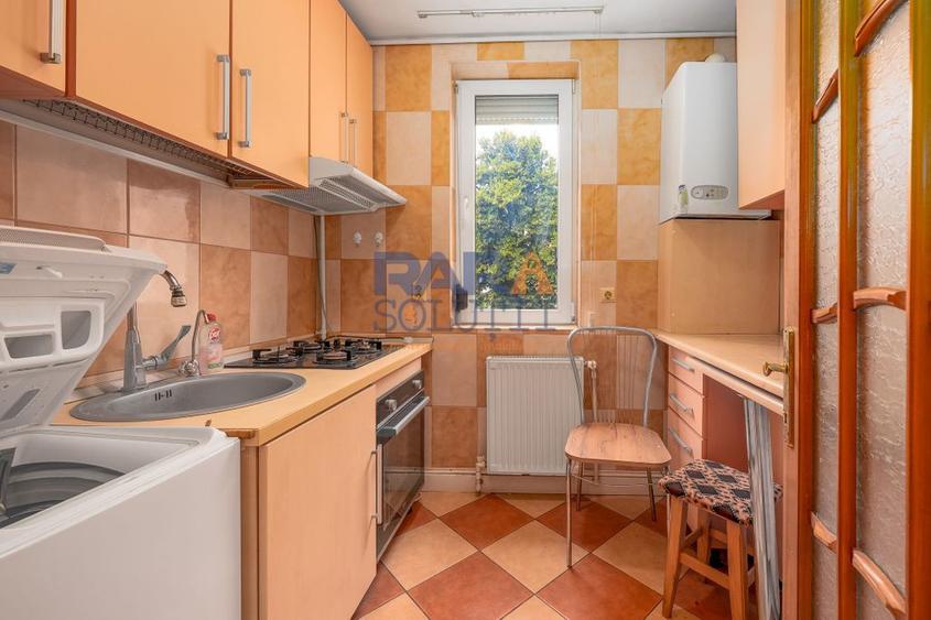 Apartament cu 2 camere decomandat, mobilat în Vest