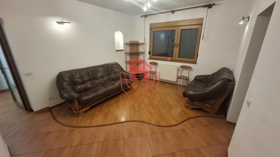 Apartament cu 6 camere semidecomandat, mobilat în Gara de Nord