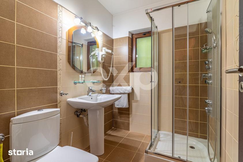 Spațiu comercial, de 870 mp, în Central