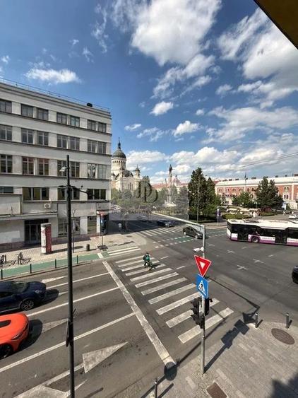 Birou, de 53 mp, în Ultracentral