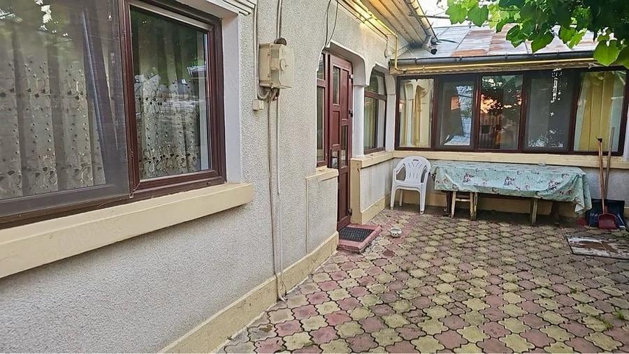 Casă cu 3 camere cu Teren 40 Mp în Central