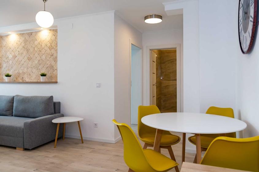 Apartament cu 2 camere decomandat în Ștrand