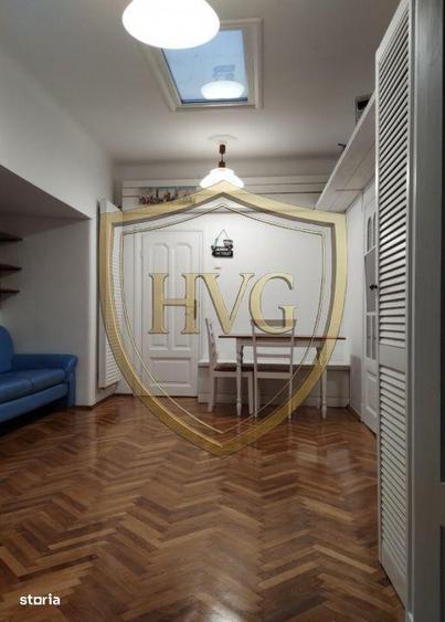 Apartament cu 3 camere, mobilat în Central