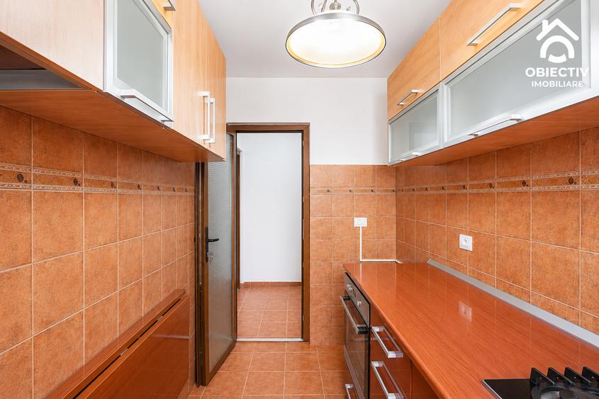 Apartament cu 2 camere semidecomandat în Mărăței