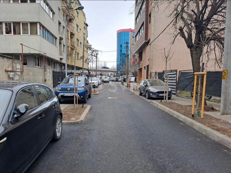 Teren Construcții intravilan de 890 mp, în Grozăvești