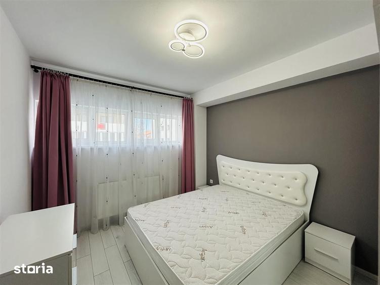 Apartament cu 3 camere în Piața Cluj