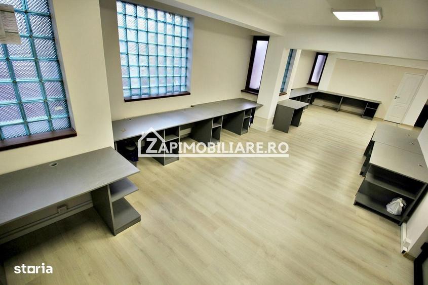 Spațiu comercial, de 160 mp, în Central
