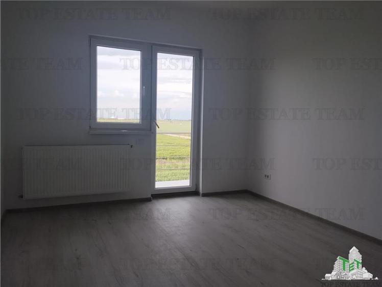 Duplex cu 4 camere cu Teren 300 Mp în Central