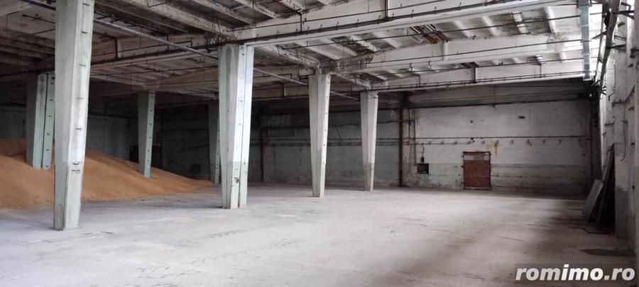 Spațiu comercial, de 1,450 mp, în Central