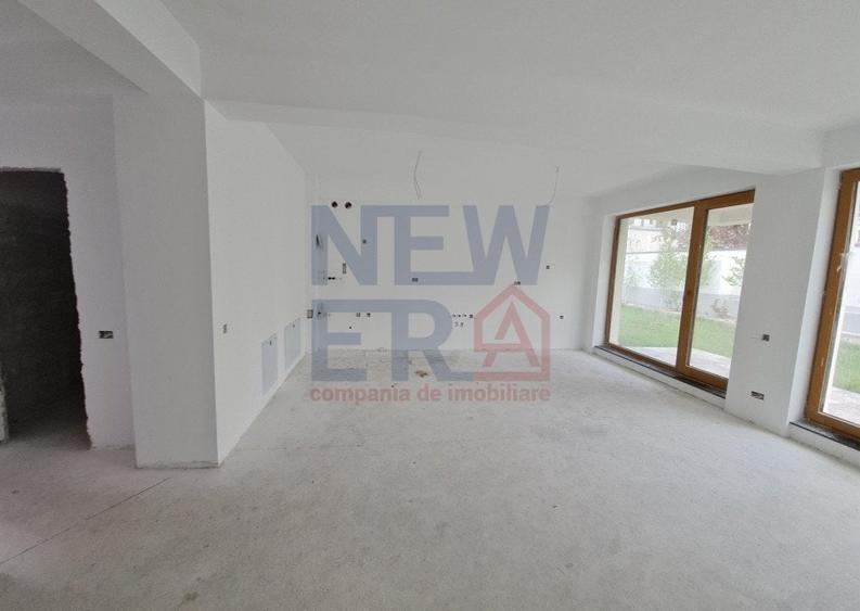 Apartament cu 3 camere decomandat în Domenii