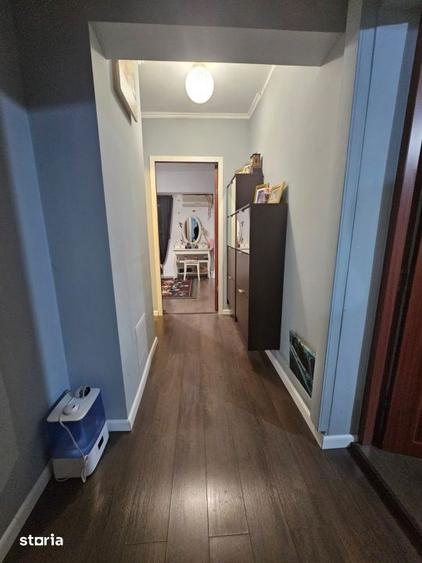 Apartament cu 3 camere semidecomandat, mobilat în Aviației