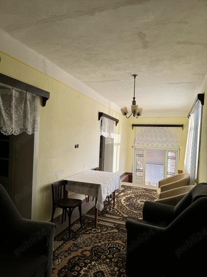 Casă cu 7 camere în Plugova