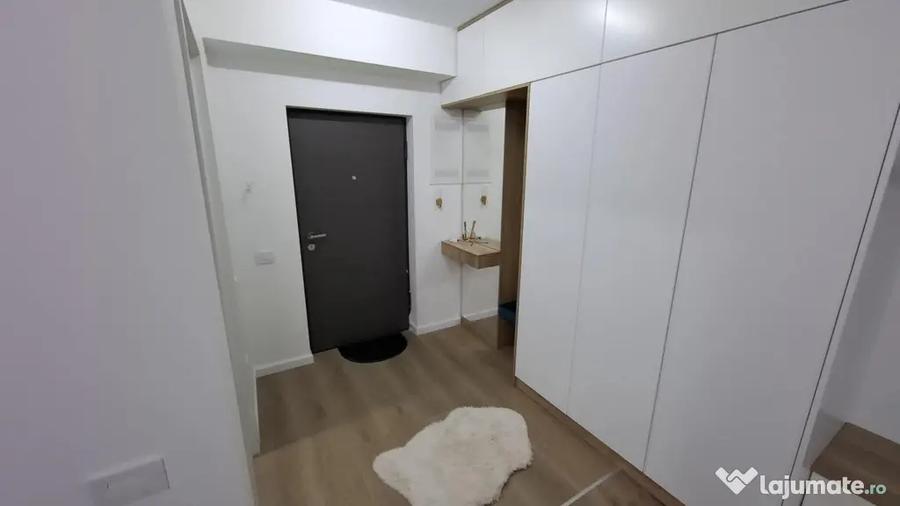 Garsonieră decomandată în Bucium