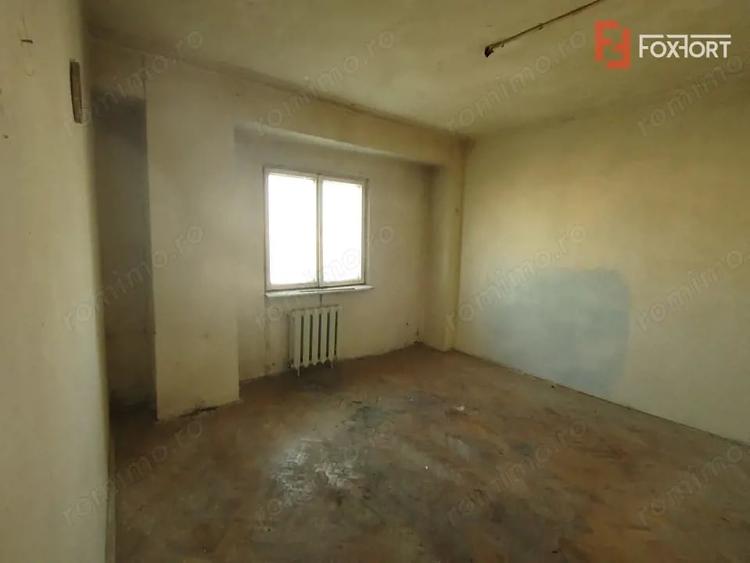 Apartament cu 2 camere decomandat în Dâmbovița