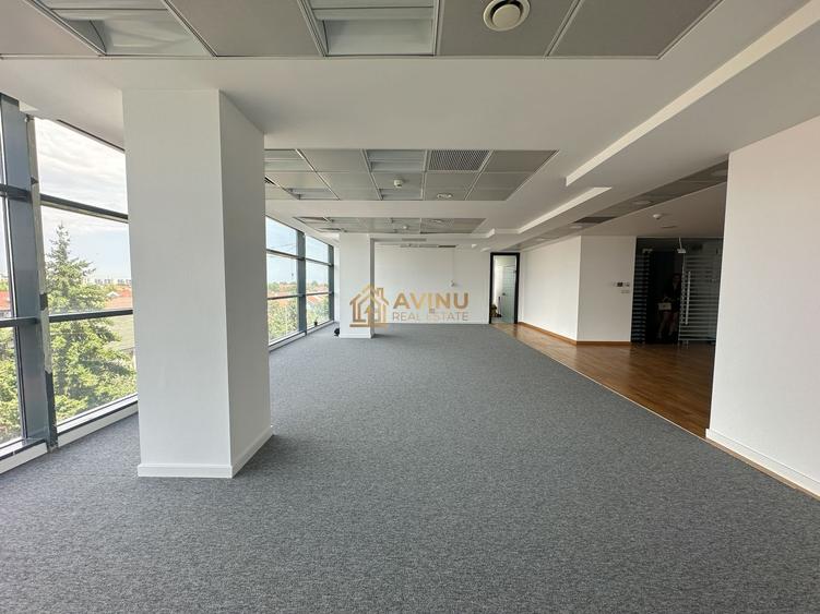 Spațiu comercial, de 400 mp, în Nord