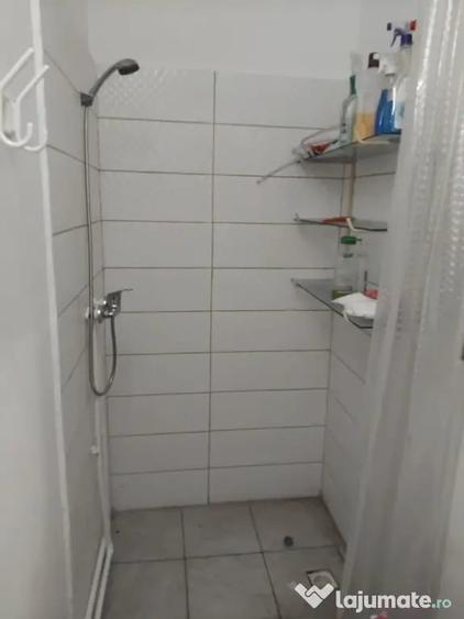 Casă cu 3 camere în Sânmihaiu Almașului