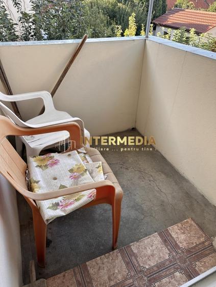 Apartament cu 3 camere decomandat, mobilat în Central
