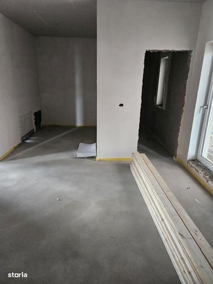 Casă cu 3 camere în Central